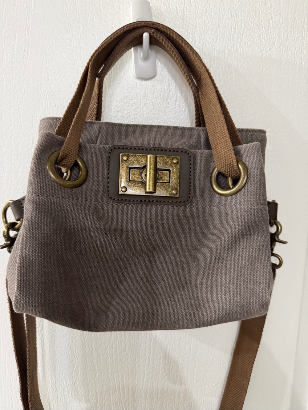 Zede unisex Pont Des Artes XS crossbody NWOT